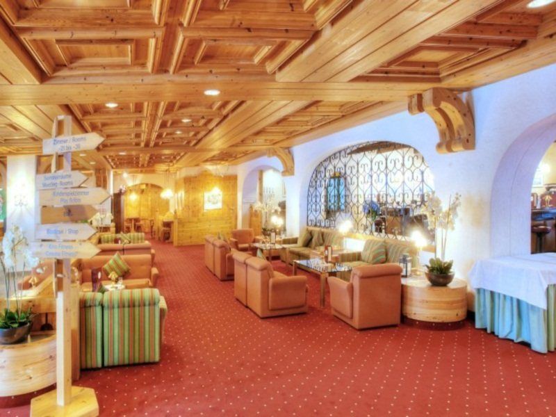 Mountain Plaza Hotel Давос Экстерьер фото